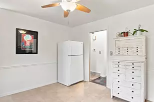 303 Ridge St, Algonquin, IL 60102 - Photo 10