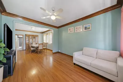 6325 S Francisco Avenue, Chicago, IL 60629 - Photo 6