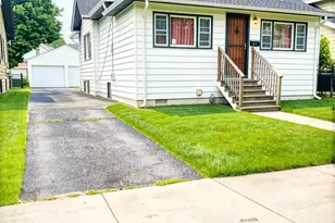 650 Forsythe Ave, Calumet City, IL 60409 - Photo 1