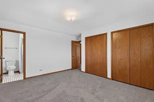 16107 Eagle Ridge Dr, Tinley Park, IL 60477 - Photo 14