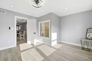 8506 S Aberdeen St, Chicago, IL 60620 - Photo 12