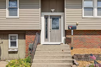305 Hickory Avenue, Romeoville, IL 60446 - Photo 4