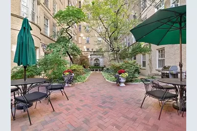 70 E Scott Street #308, Chicago, IL 60610 - Photo 28