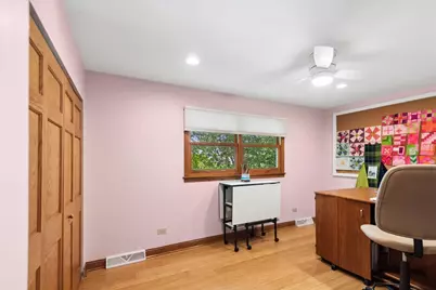 619 Dawes Street, Libertyville, IL 60048 - Photo 18