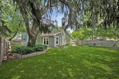 619 Dawes Street, Libertyville, IL 60048 - Photo 20