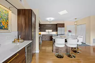 8400 Callie St, Morton Grove, IL 60053 - Photo 22