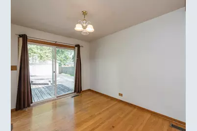 2417 Metropolitan Avenue, Waukegan, IL 60087 - Photo 8