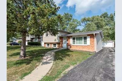 2417 Metropolitan Avenue, Waukegan, IL 60087 - Photo 2