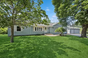 33320 N Sunset Ave, Grayslake, IL 60030 - Photo 1