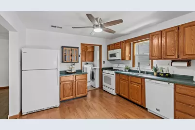 33320 N Sunset Avenue, Grayslake, IL 60030 - Photo 4