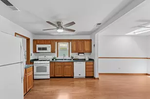 33320 N Sunset Ave, Grayslake, IL 60030 - Photo 12