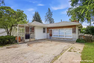 1401 Channel Beach Avenue, Johnsburg, IL 60051 - Photo 2
