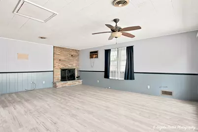 1401 Channel Beach Avenue, Johnsburg, IL 60051 - Photo 16