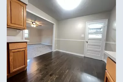16260 W Arlington Drive, Libertyville, IL 60048 - Photo 6