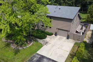 318 N Brookshore Dr, Shorewood, IL 60404 - Photo 22