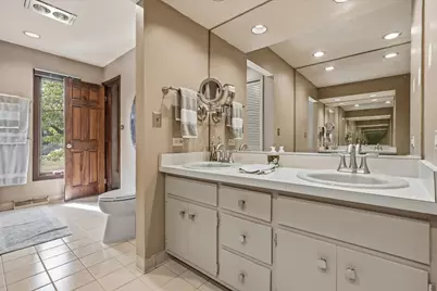 318 N Brookshore Drive, Shorewood, IL 60404 - Photo 14