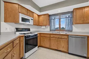 723 O Toole Dr, Minooka, IL 60447 - Photo 34