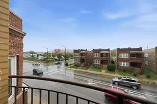 3008 W Addison St, Chicago, IL 60618 - Photo 12