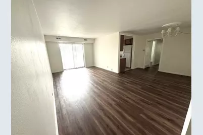 1460 Fairlane Drive #311, Schaumburg, IL 60193 - Photo 2