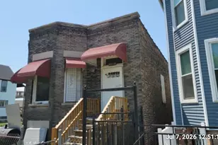 6712 S Eberhart Ave, Chicago, IL 60637 - Photo 2