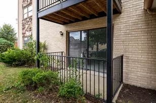 7500 W Addison St, Chicago, IL 60634 - Photo 20