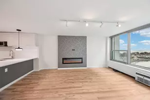 3600 N Lake Shore Dr, Chicago, IL 60613 - Photo 8