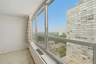 4800 S Chicago Beach Dr, Chicago, IL 60615 - Photo 12