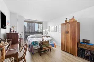33 W Delaware Pl, Chicago, IL 60610 - Photo 12