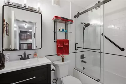 33 W Delaware Place #22H, Chicago, IL 60610 - Photo 14