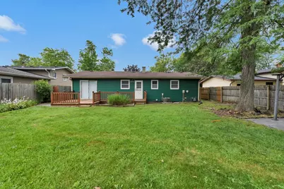 2736 Wall Avenue, Waukegan, IL 60087 - Photo 2
