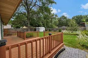 2736 Wall Ave, Waukegan, IL 60087 - Photo 14