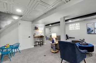 9824 S Escanaba Ave, Chicago, IL 60617 - Photo 24