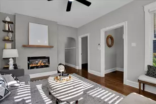 9824 S Escanaba Ave, Chicago, IL 60617 - Photo 8