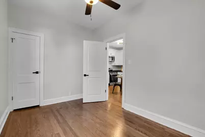 9824 S Escanaba Avenue, Chicago, IL 60617 - Photo 18