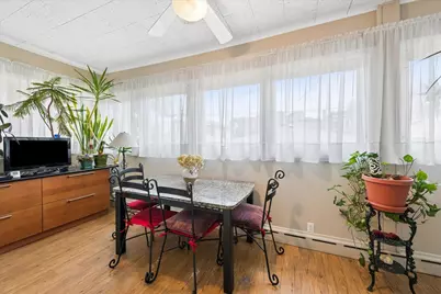 5725 N Sacramento Avenue, Chicago, IL 60659 - Photo 10
