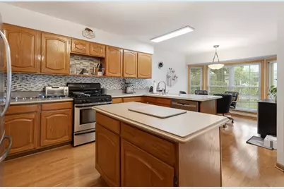 130 Chambord Court, Bloomingdale, IL 60108 - Photo 14