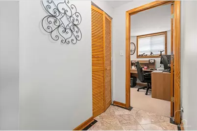 321 Hickory Lane, Schaumburg, IL 60193 - Photo 30