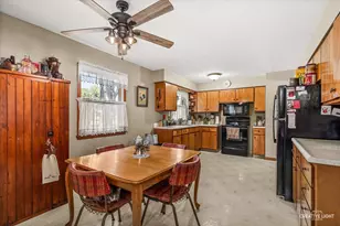 430 N Depot St, Somonauk, IL 60552 - Photo 6