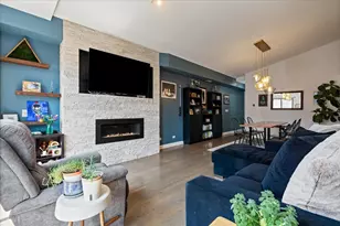 2513 N Milwaukee Ave, Chicago, IL 60647 - Photo 10