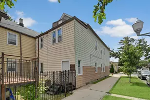 2858 W 38th Pl, Chicago, IL 60632 - Photo 34