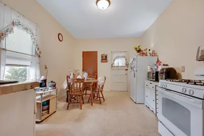 2858 W 38th Place, Chicago, IL 60632 - Photo 14
