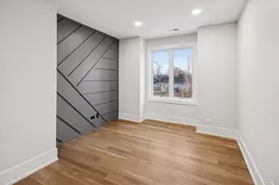 498 W 3rd Ave, Elmhurst, IL 60126 - Photo 22