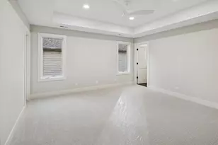 498 W 3rd Ave, Elmhurst, IL 60126 - Photo 20