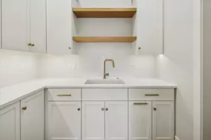 498 W 3rd Ave, Elmhurst, IL 60126 - Photo 14