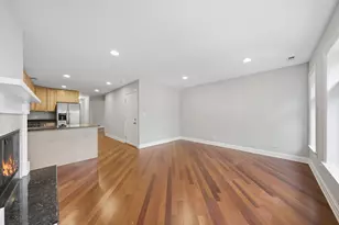 2527 W Harrison St, Chicago, IL 60612 - Photo 6