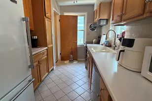 235 Nordica Ave, Glenview, IL 60025 - Photo 6