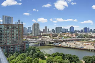 510 W Erie St, Chicago, IL 60654 - Photo 8