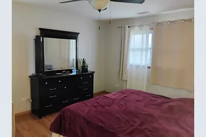 904 S Edward Street, Mount Prospect, IL 60056 - Photo 18