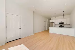 538 N Trumbull Ave, Chicago, IL 60624 - Photo 4