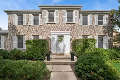 4008 N Walnut Avenue, Arlington Heights, IL 60004 - Photo 1